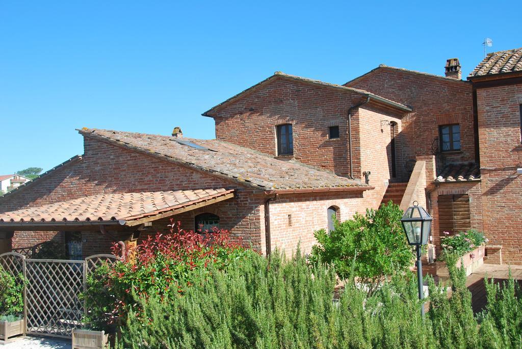 Agriturismo Le Torri Di Porsenna Petrignano Del Lago Екстер'єр фото