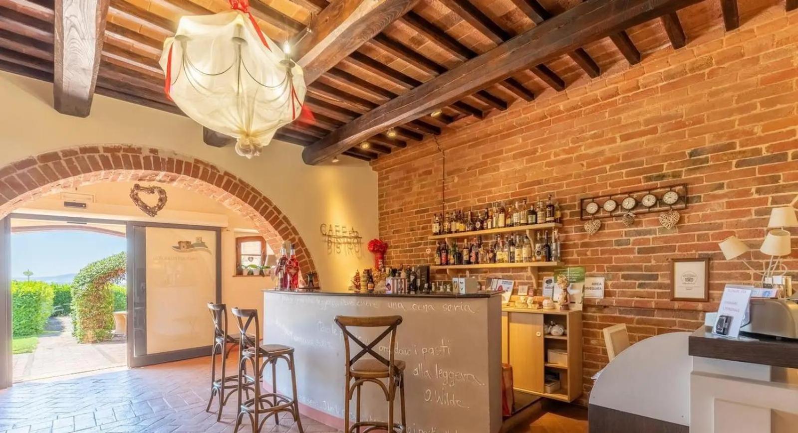 Agriturismo Le Torri Di Porsenna Petrignano Del Lago Екстер'єр фото