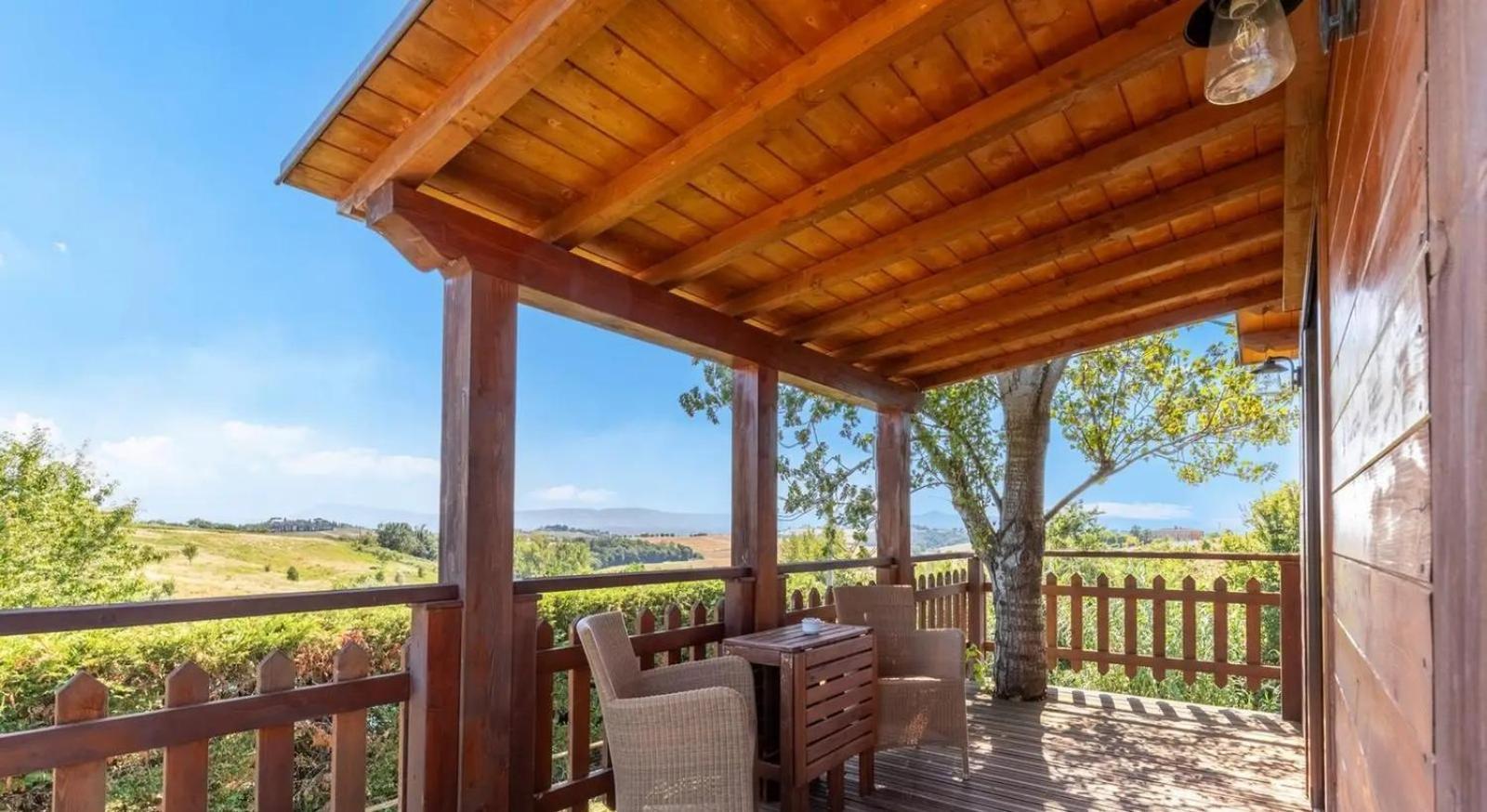 Agriturismo Le Torri Di Porsenna Petrignano Del Lago Екстер'єр фото